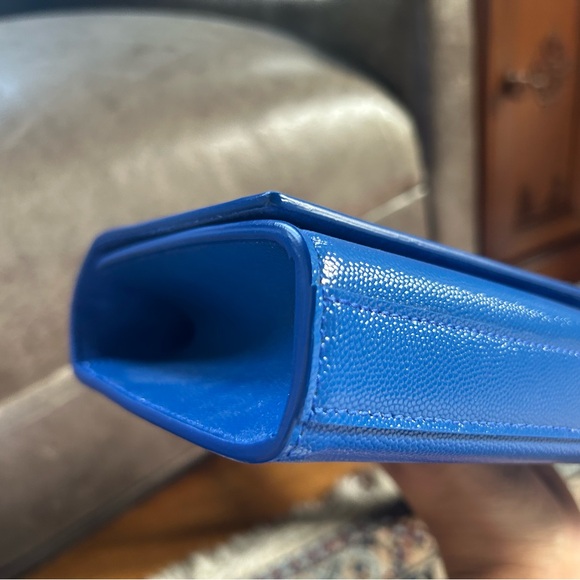 Saint Laurent Blue Leather Clutch with Gold Hardware - Picture 5 of 11